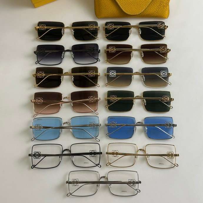 Picture of Loewe Sunglasses _SKUfw54107354fw